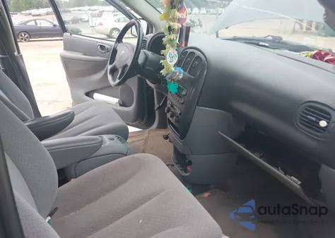 2006 Dodge Grand Caravan Sxt z USA, uszkodzony, nr VIN 2D4GP44L06R870368